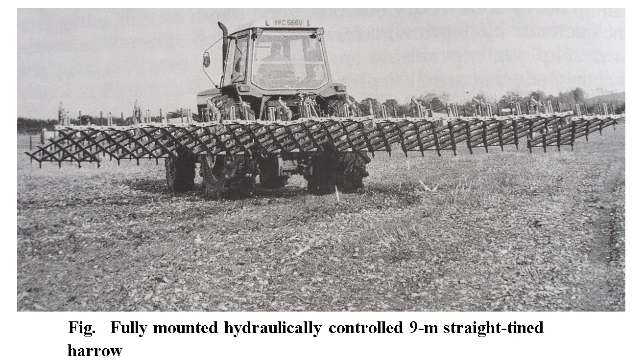 Fully mounted hydraulically controlled 9-m straight-tined harrow